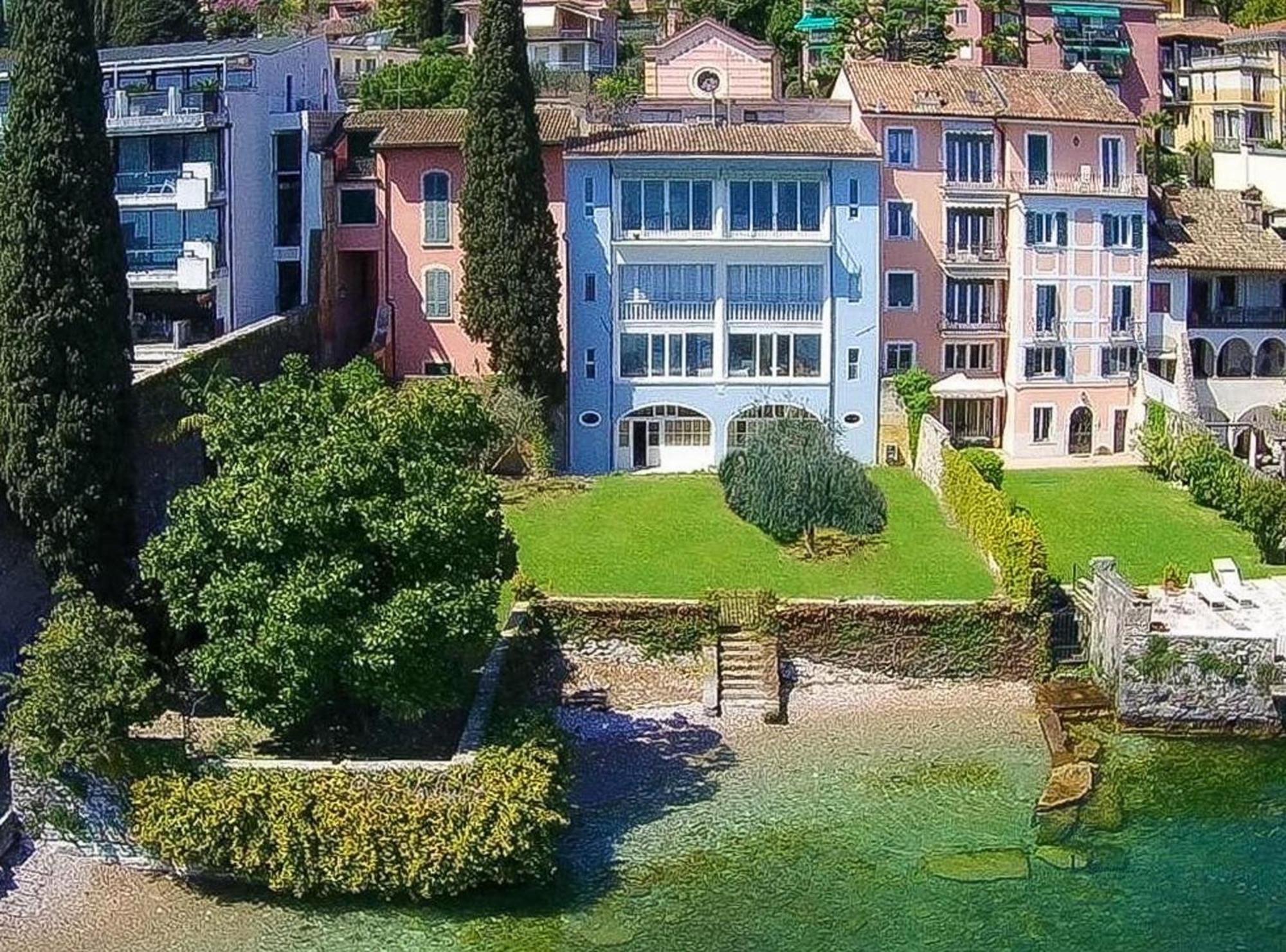 Luxury Lakeside Apartment Right On The Water Saló Exterior foto